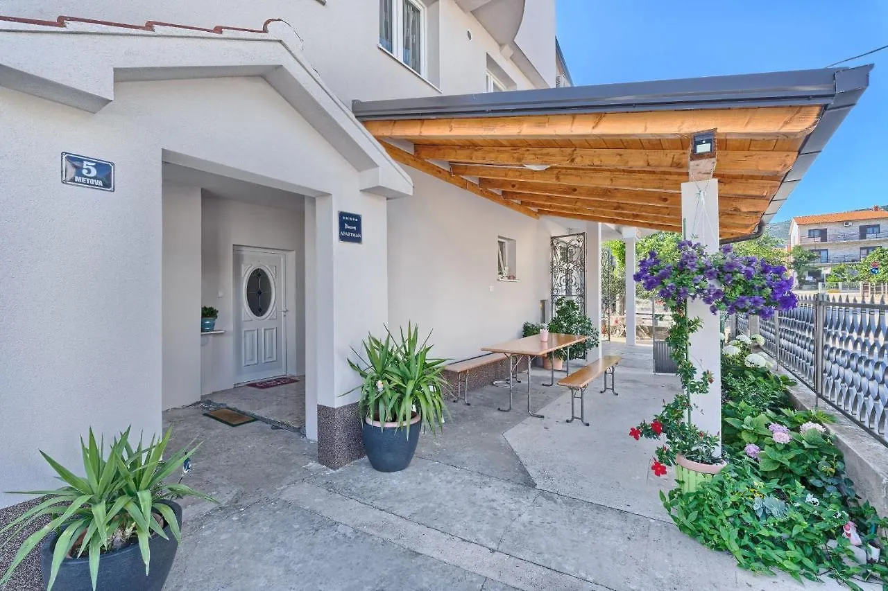 Apartments Meridians Kastela