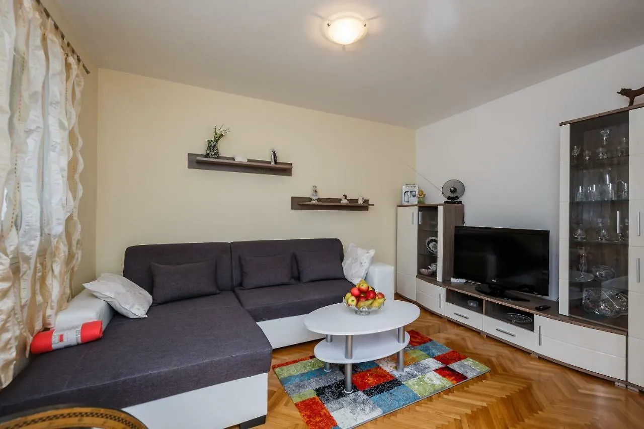 Apartments Meridians Kastela