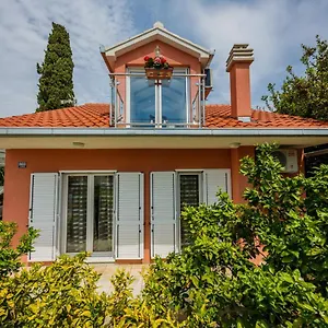  Apartament Ana