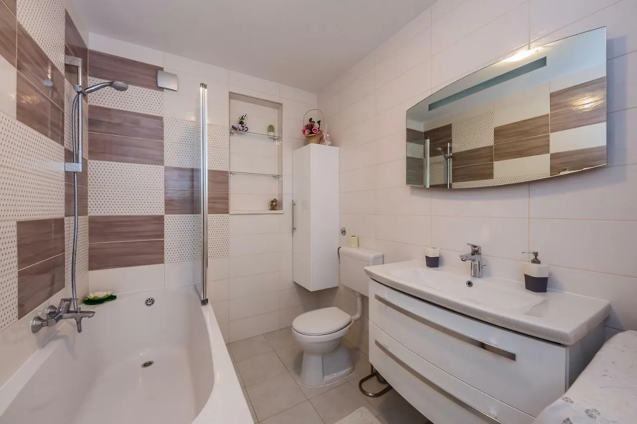 Apartments Meridians Kaštela